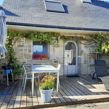 Charmante Petite Maison Bretonne T1bis Vue Et Nature プルゴンヴラン
